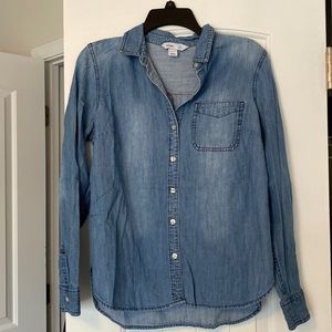 Old Navy Chambray shirt